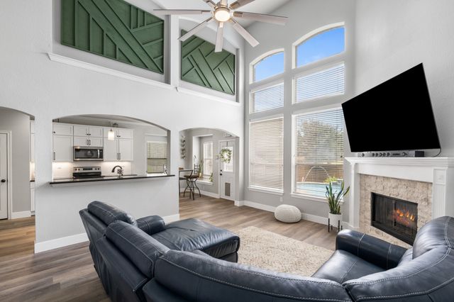 2959 Masters Court S, Burleson, TX 76028
