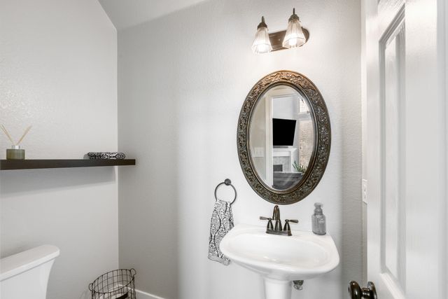 2959 Masters Court S, Burleson, TX 76028
