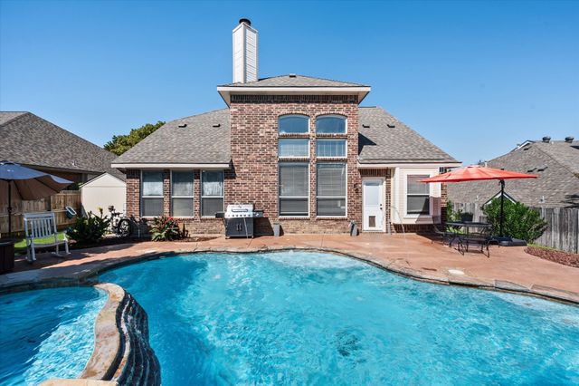 2959 Masters Court S, Burleson, TX 76028