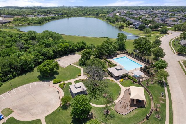2959 Masters Court S, Burleson, TX 76028
