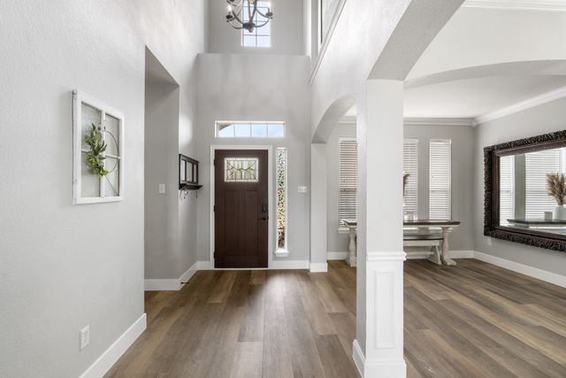 2959 Masters Court S, Burleson, TX 76028