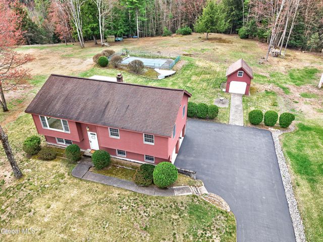 45 Laurel Lane, Queensbury, NY 12804
