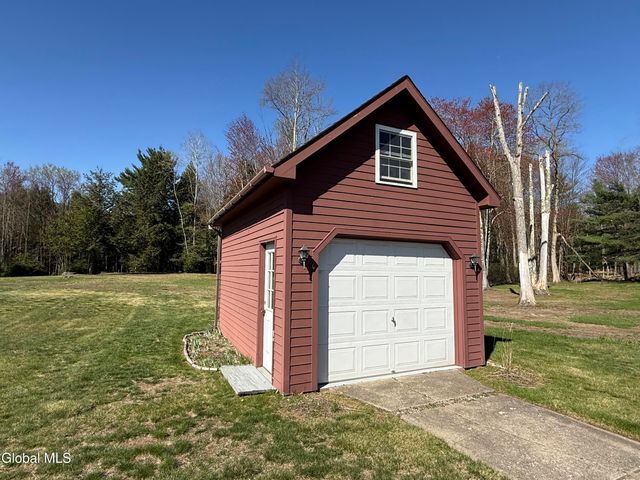 45 Laurel Lane, Queensbury, NY 12804
