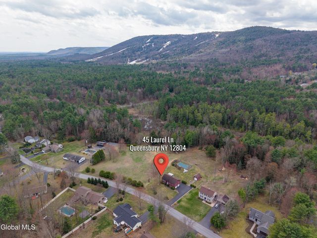 45 Laurel Lane, Queensbury, NY 12804
