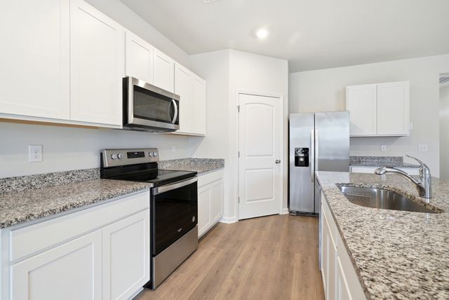 125 Stammer Farms Blvd, Chapel Hill, TN 37034