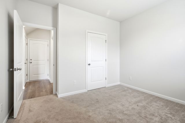 125 Stammer Farms Blvd, Chapel Hill, TN 37034