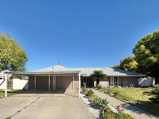 6928 E Lane Avenue, Fresno, CA 93727