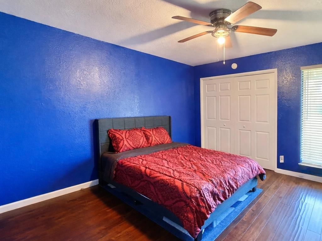 Image 9 of property listing at 6928 E Lane Avenue, Fresno, CA 93727