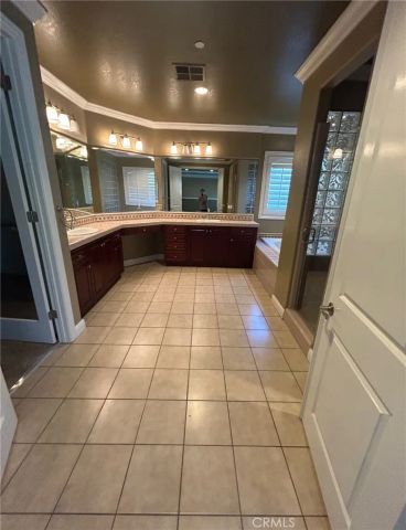 18837 Secretariat, Yorba Linda, CA 92886