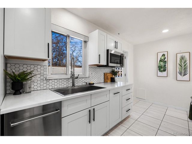 4535 Vallejo St, Denver, CO 80211