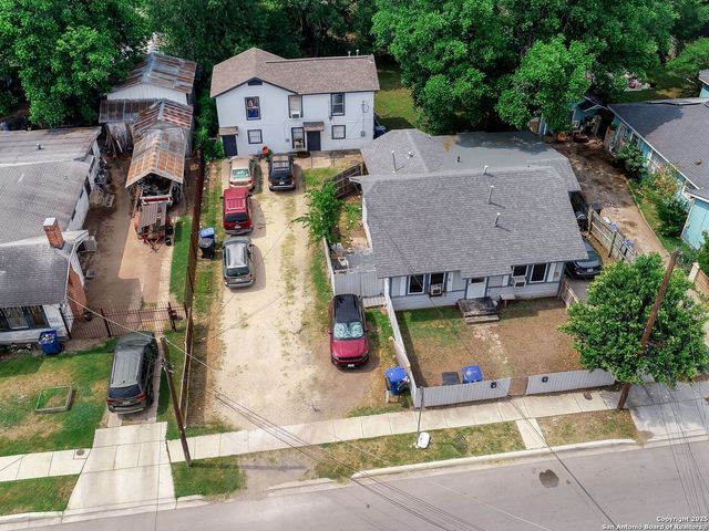 214 E Huff, San Antonio, TX 78214
