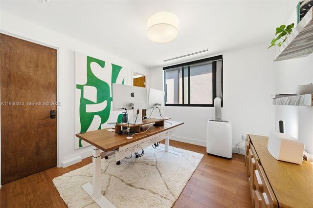 3061 SW 21st Ter 3061, Miami, FL 33145