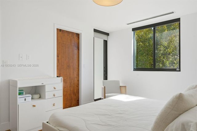 3061 SW 21st Ter 3061, Miami, FL 33145