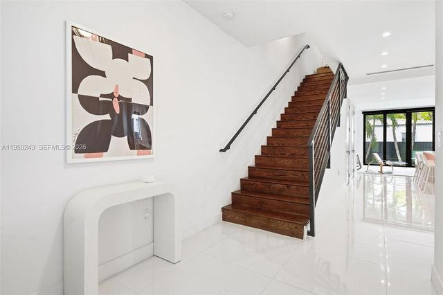 3061 SW 21st Ter 3061, Miami, FL 33145