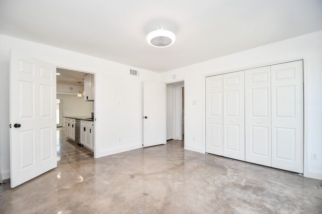 5801 Lumberdale Road 120, Houston, TX 77092