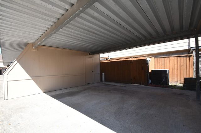 5801 Lumberdale Road 120, Houston, TX 77092