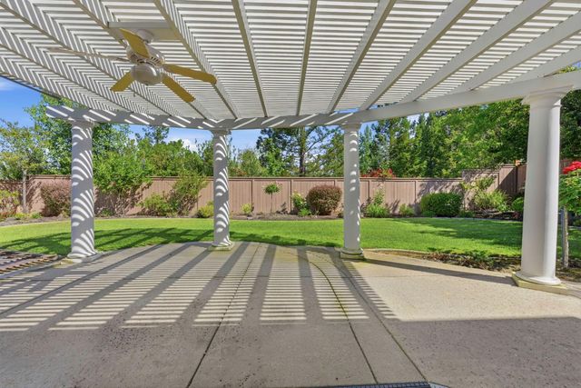 4051 Luxor Ln, Granite Bay, CA 95746