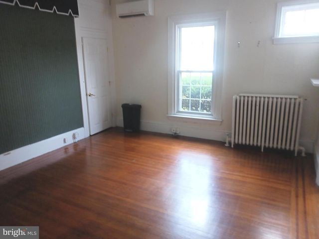 5870 EASTON RD, Pipersville, PA 18947