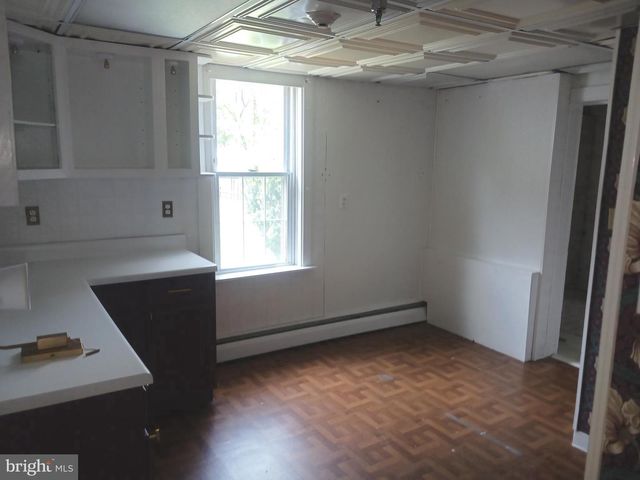 5870 EASTON RD, Pipersville, PA 18947