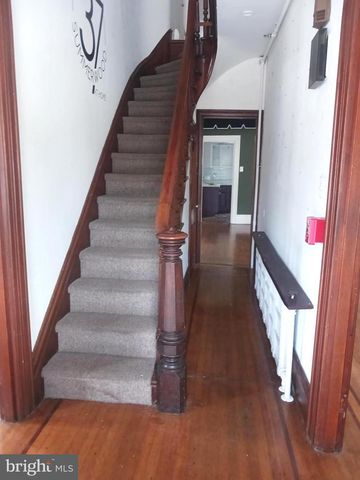 5870 EASTON RD, Pipersville, PA 18947