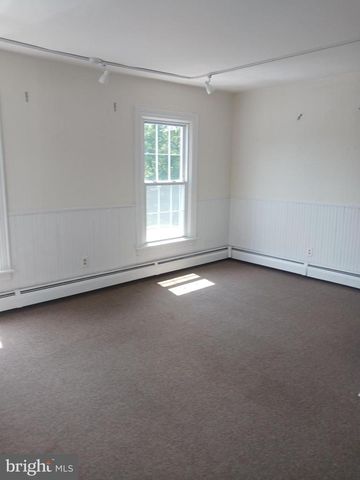 5870 EASTON RD, Pipersville, PA 18947
