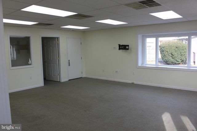 5870 EASTON RD, Pipersville, PA 18947