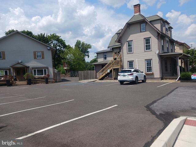 5870 EASTON RD, Pipersville, PA 18947