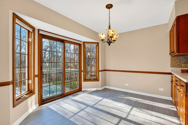 1N020 Prairie Path Lane, Winfield, IL 60190