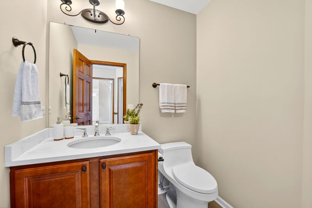 1N020 Prairie Path Lane, Winfield, IL 60190