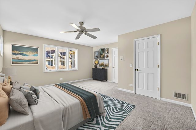 1N020 Prairie Path Lane, Winfield, IL 60190