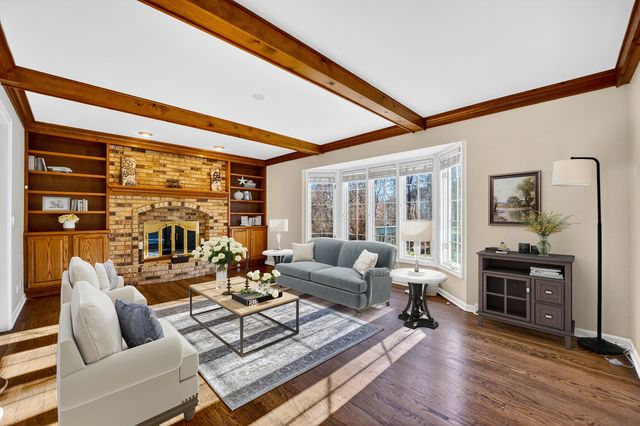 1N020 Prairie Path Lane, Winfield, IL 60190