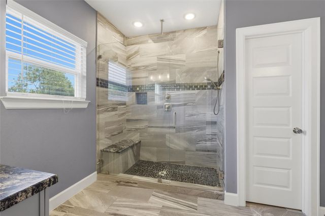 8419 Observatory Street, Houston, TX 77088
