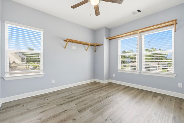 8419 Observatory Street, Houston, TX 77088