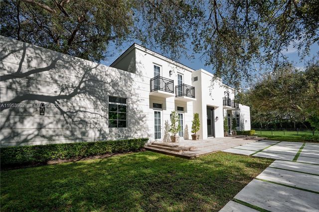 6355 SW 114th Street -, Pinecrest, FL 33156