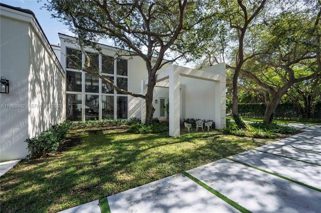 6355 SW 114th Street -, Pinecrest, FL 33156