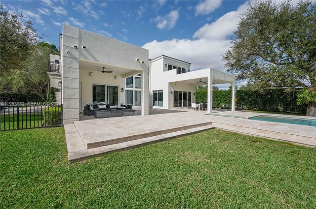 6355 SW 114th Street -, Pinecrest, FL 33156