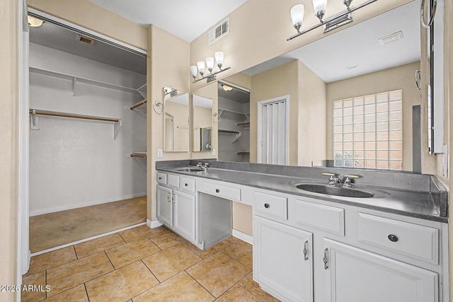 13765 W VERNON Avenue, Goodyear, AZ 85395