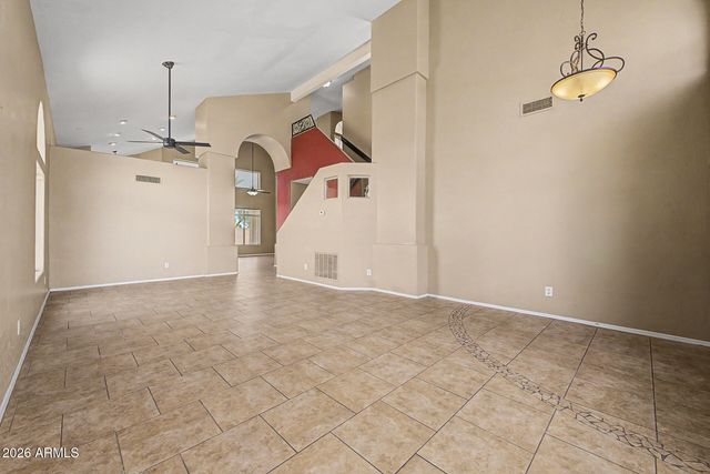 13765 W VERNON Avenue, Goodyear, AZ 85395