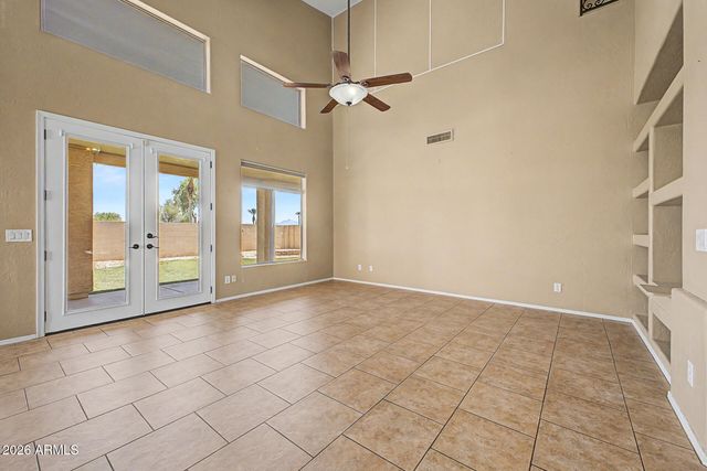 13765 W VERNON Avenue, Goodyear, AZ 85395