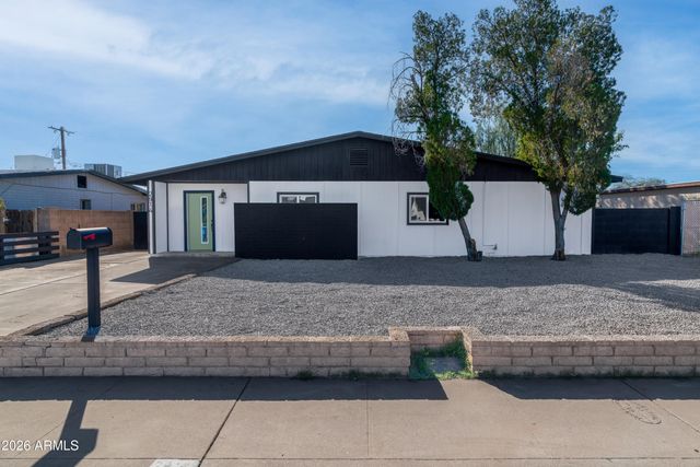 2914 N 81ST Avenue, Phoenix, AZ 85033