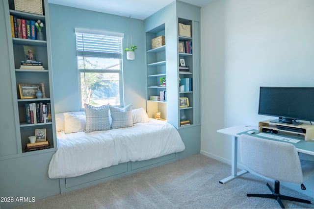 6739 W PEDRO Lane, Laveen, AZ 85339