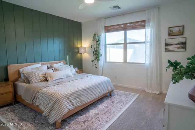 6739 W PEDRO Lane, Laveen, AZ 85339