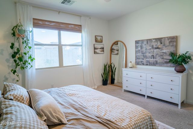 6739 W PEDRO Lane, Laveen, AZ 85339