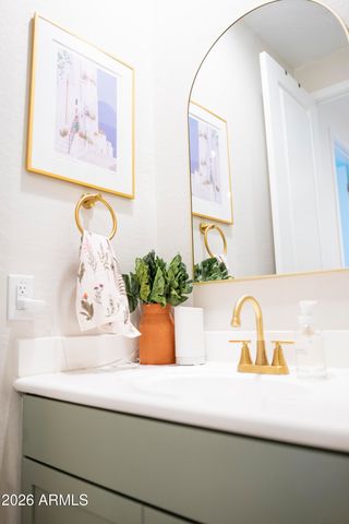 6739 W PEDRO Lane, Laveen, AZ 85339