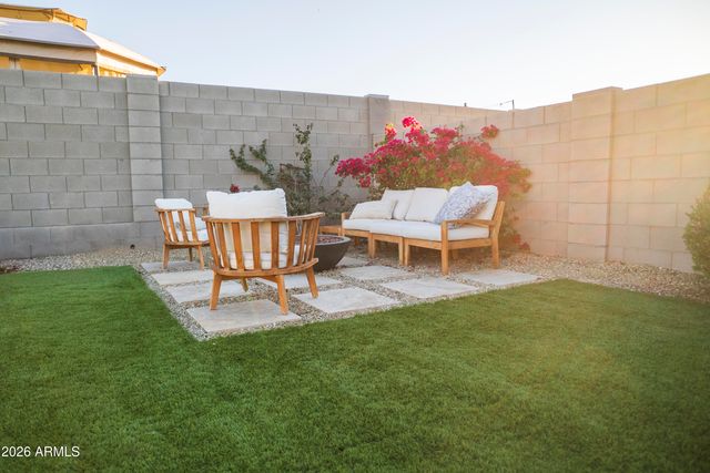 6739 W PEDRO Lane, Laveen, AZ 85339