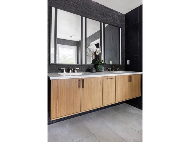 6200 Charrington Dr, Cherry Hills Village, CO 80111