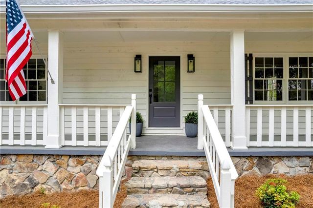 271 Mccowan Circle, Rockmart, GA 30153