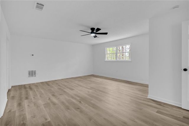 271 Mccowan Circle, Rockmart, GA 30153