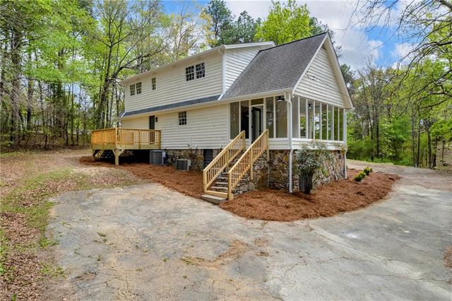 271 Mccowan Circle, Rockmart, GA 30153