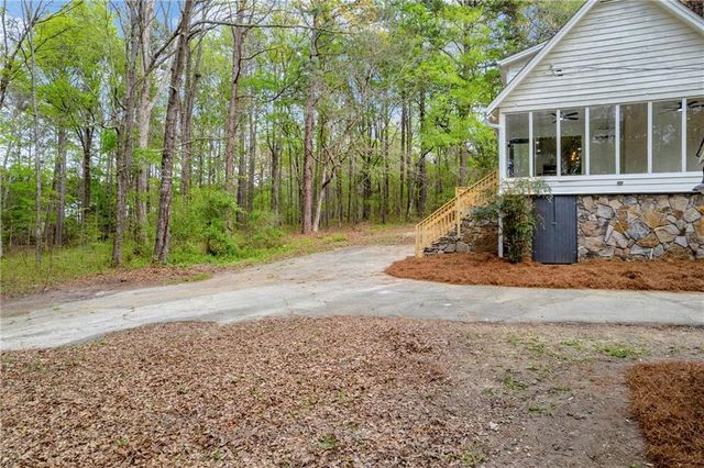 271 Mccowan Circle, Rockmart, GA 30153